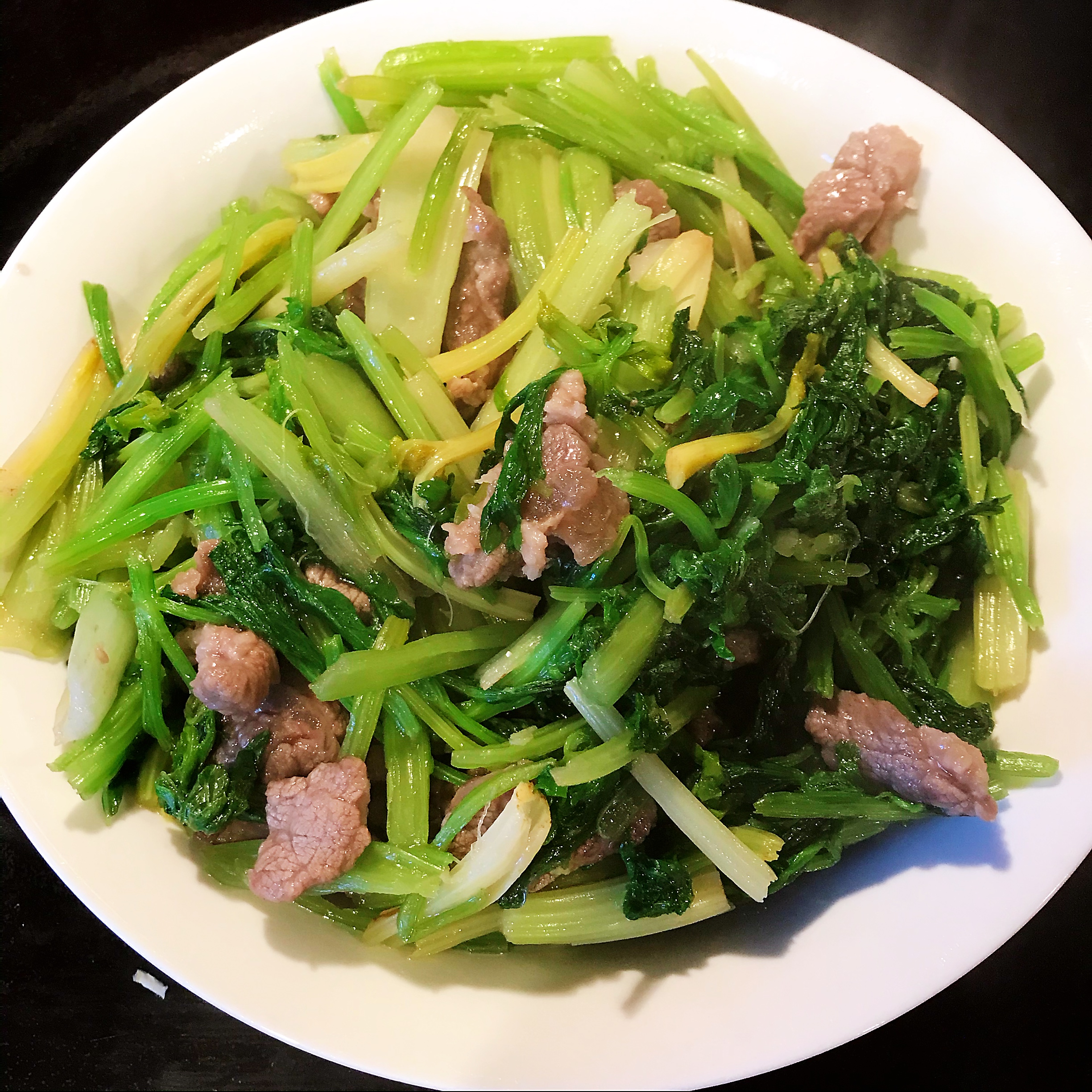 Beef Grilled Chinese Celery – AirGO recipes by EZCuisine