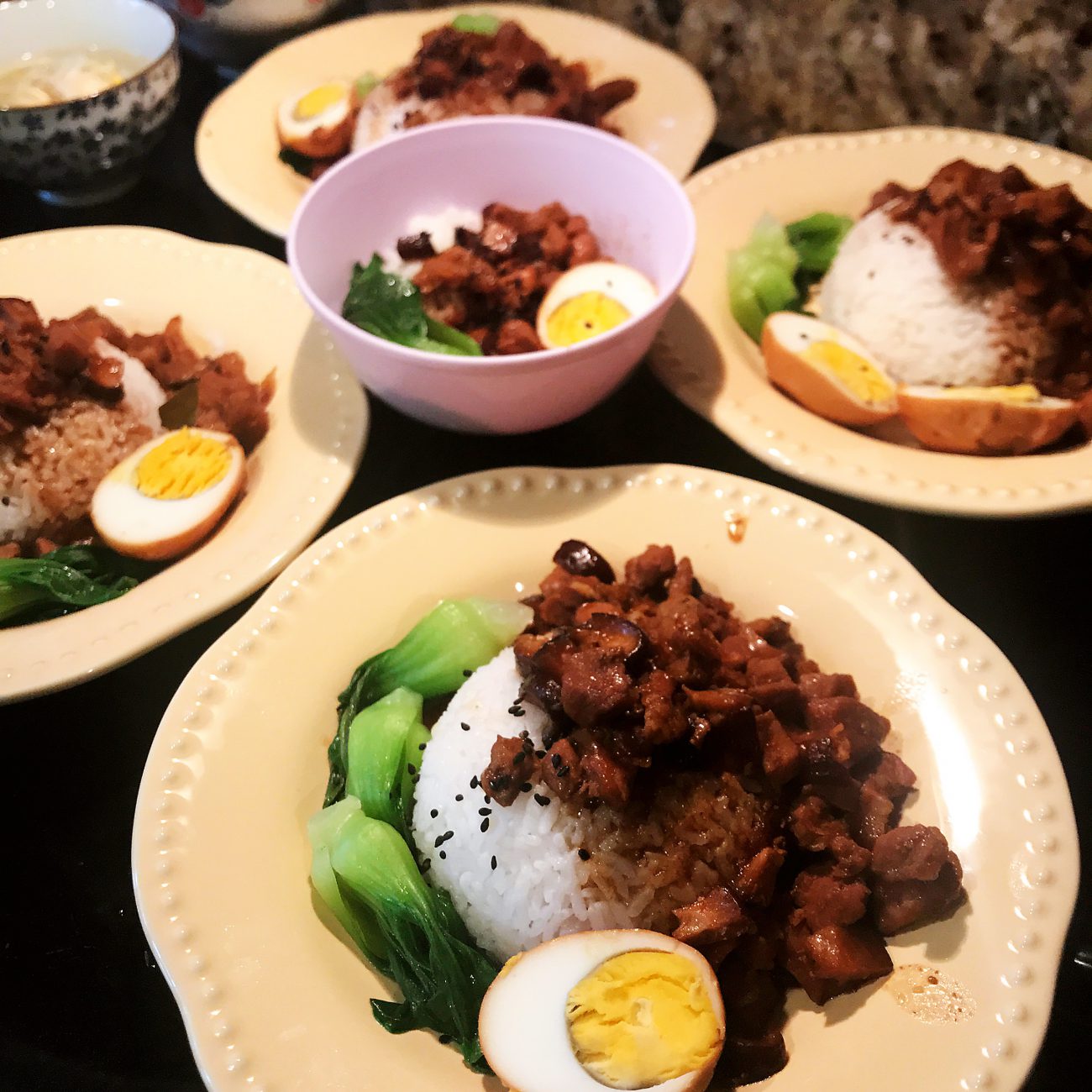 Taiwanese Braised Pork Rice Bowl (Lu Rou Fan)